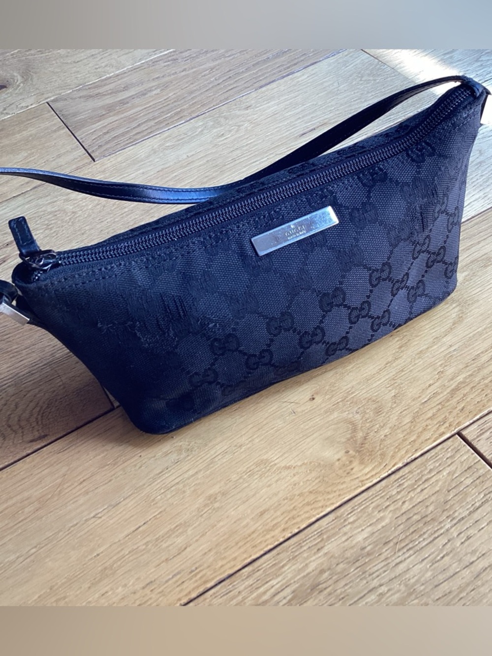 Gucci monogram boat pochette black bag - Picture 3 of 10